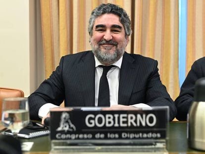 José Manuel Rodríguez Uribes, en la Comisión de Cultura del Congreso de los Diputados.