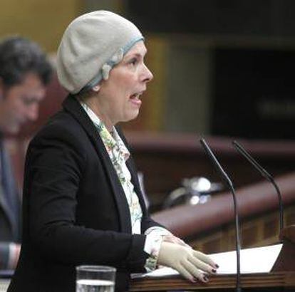 La diputada de Geroa Bai, Uxue Barkos, durante una intervención en el pleno del Congreso de los Diputados. EFE/Archivo