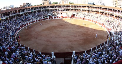 La plaza de toros de Gijón, en una tarde de festejo.