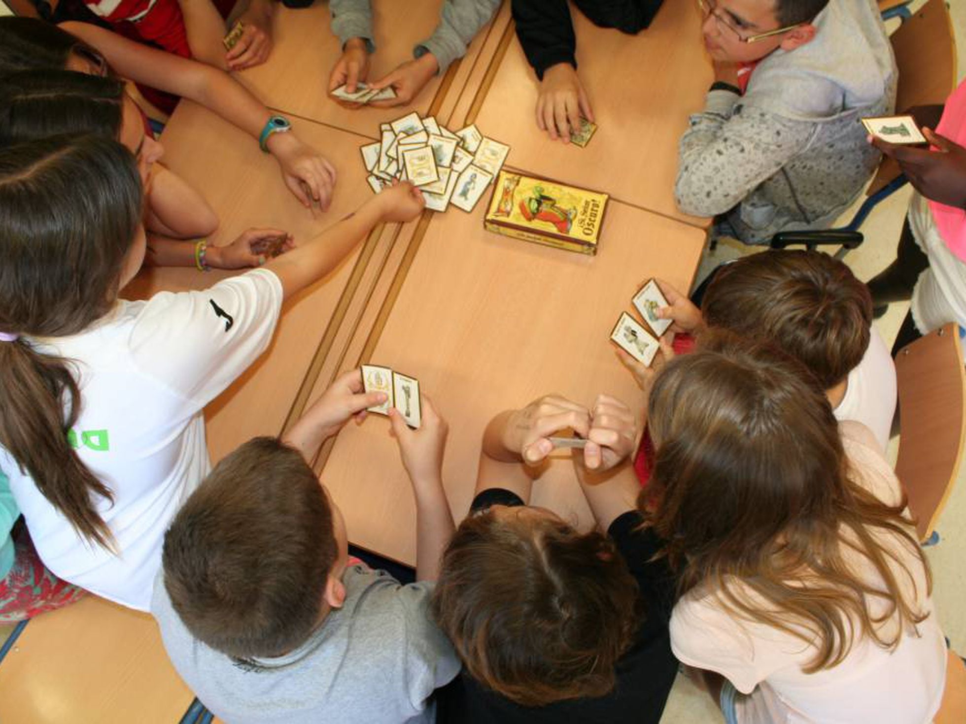Juegos de mesa en el aula: jugar para | & Papas EL PAÍS