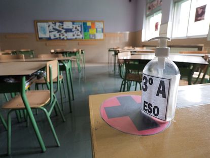 Un aula vacía en un colegio de Valladolid.