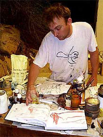 Miquel Barceló, en su estudio.