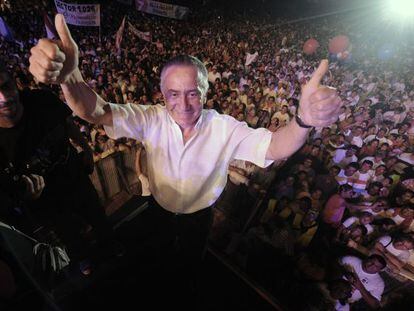 Una imagen de enero de 2013 del exgeneral Lino Oviedo, que se presentaba a las elecciones generales de marzo en Paraguay.