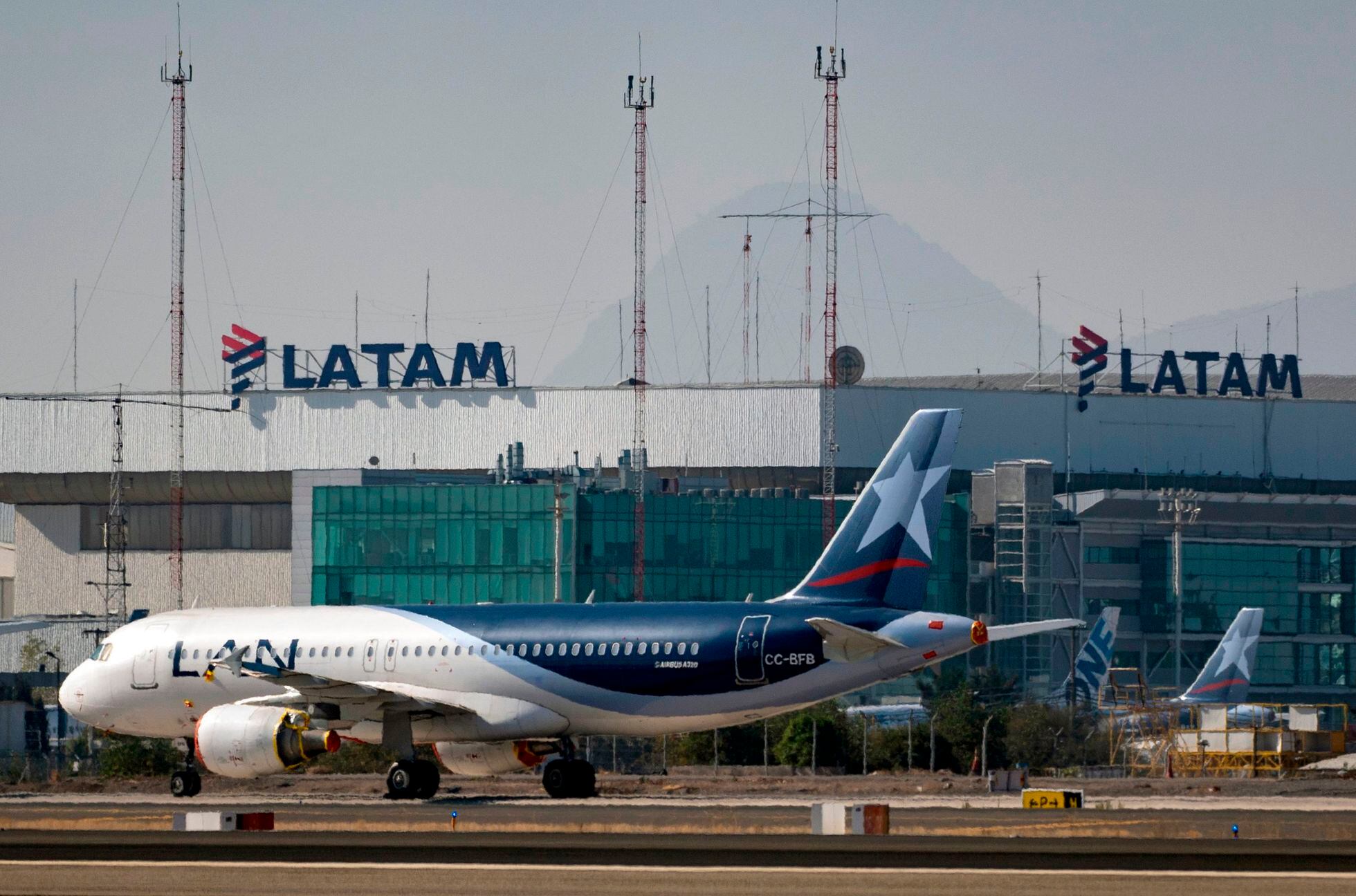 Latam Brasil se incorpora al proceso de quiebra iniciado por el grupo en Estados Unidos | Economía | EL PAÍS