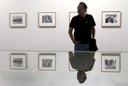 José Antonio Rodríguez, comisario de la exposición 'Otras miradas. Fotógrafas en México'.