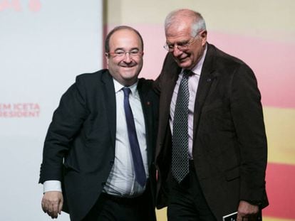 El candidat Miquel Iceta, amb Josep Borrell.