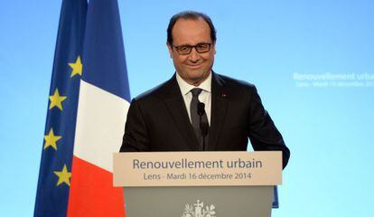 El presidente franc&eacute;s, Fran&ccedil;ois Hollande, este martes en Lens. 