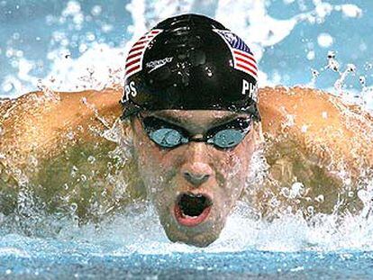 Phelps, en pleno esfuerzo en los 200 metros estilos.