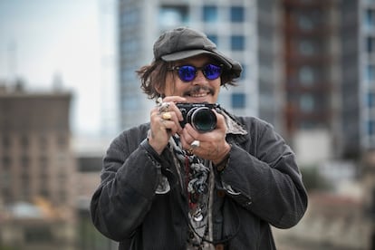 Johnny Depp en Barcelona, donde presentó su última película 'El fotografo de Minamata'.