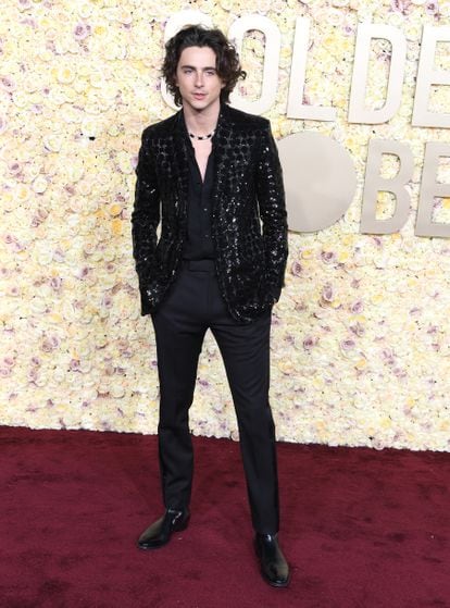 Timothée Chalamet, of Celine, on the red carpet of the 2024 Golden Globes.