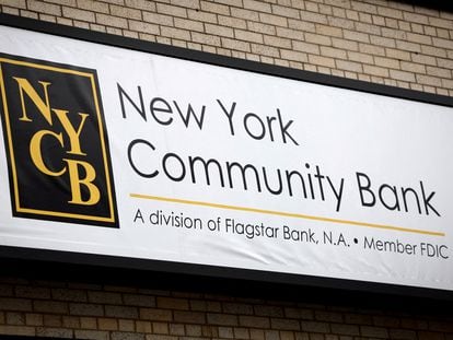 Oficina de New York Community Bank en Nueva York.
