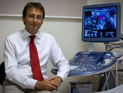 Eduard Gratac&oacute;s, cirujano maternofetal en el Cl&iacute;nic de Barcelona.