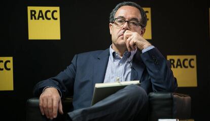 Pere Macias a la conferència del RACC sobre el futur del tramvia.