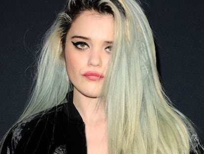 Sky Ferreira, en el desfile de Saint Laurent en Los Ángeles.