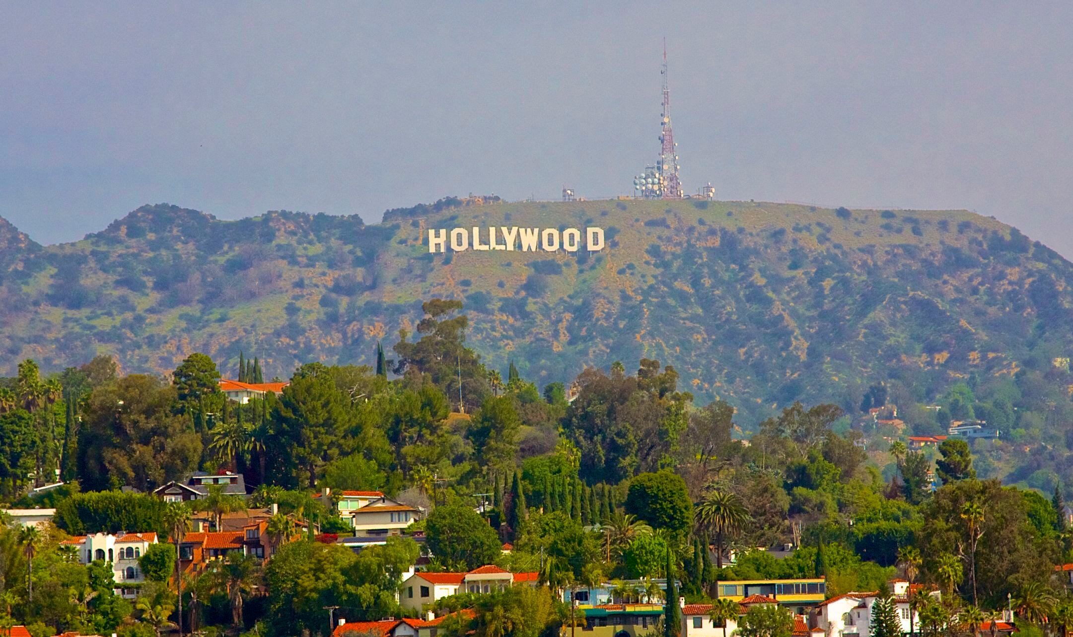 Vista del famoso cartel de Hollywood en Los Ángeles.
