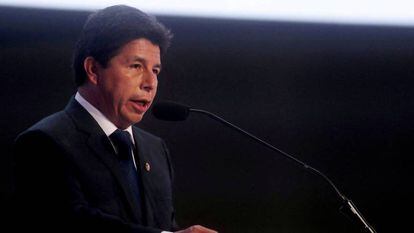 Detenido el presidente de Perú tras disolver el Congreso y declarar "un Gobierno de excepción"