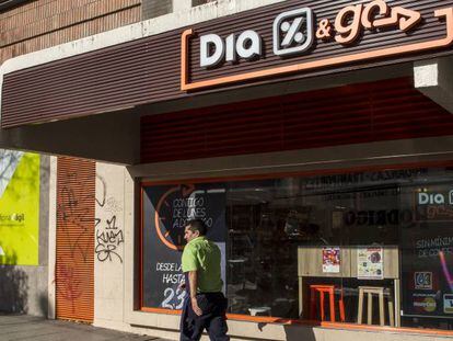 Entrada de un supermercado Dia, en Madrid.