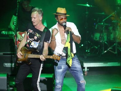 Sting y Shaggy, durante el concierto.