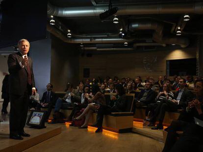 Martin Sorrell durante su intervenci&oacute;n en la charla.