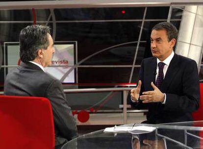 José Luis Rodríguez Zapatero responde a Iñaki Gabilondo durante la entrevista en Cuatro.