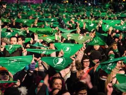 Marcha en Buenos Aires, Argentina, a favor del aborto, el 9 de agosto.