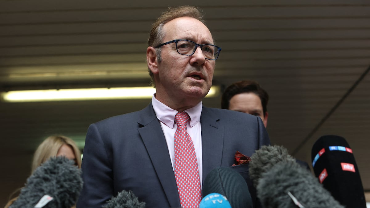 El actor estadounidense Kevin Spacey, declarado inocente de nueve delitos sexuales contra cuatro hombres | Sociedad