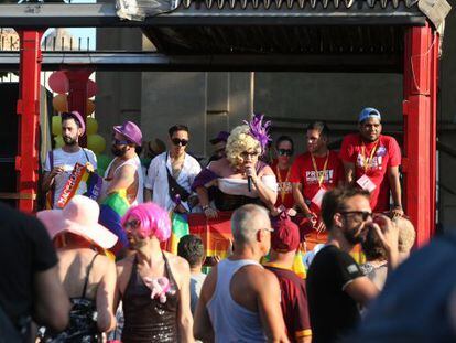 Celebraci&oacute;n del Orgullo Gay en la avenida Paral&middot;lel de Barcelona.