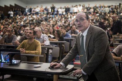 David Salzberg, ayer en la Universidad de Barcelona.