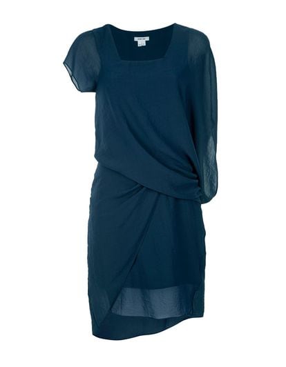 Vestido azul de gasa de Helmut Lang. (445 euros).