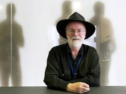 L'escriptor Terry Pratchett.