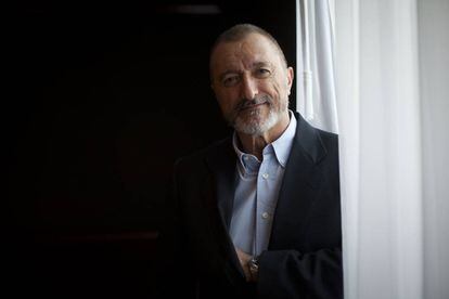 El escritor y periodista espa&ntilde;ol Arturo P&eacute;rez-Reverte, en diciembre de 2014. 