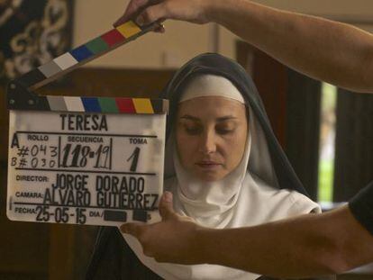 Marian Álvarez en el rodaje de 'Teresa'.