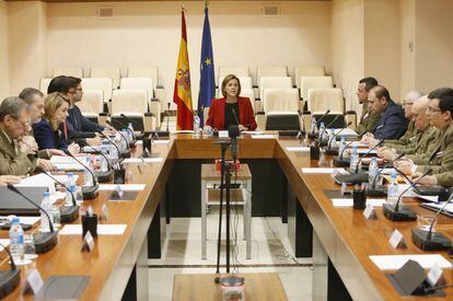 La ministra María Dolores de Cospedal, presidiendo la reunión del Consejo de Personal de las Fuerzas Armadas el pasado 22 de diciembre.