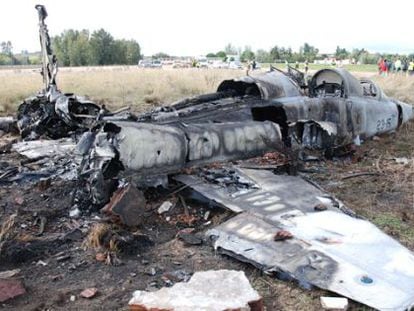 Accidente en torno a la base a&eacute;rea de Talavera la Real ( Badajoz) en 2012.