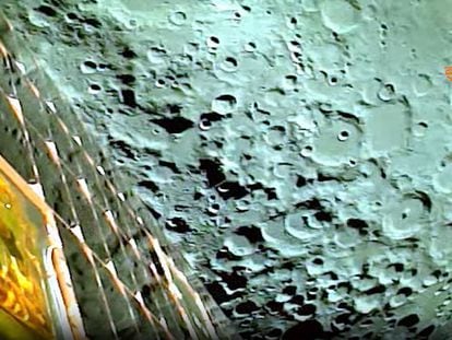 Imagen de la Luna tomada por la sonda 'Chandrayaan-3' el 9 de agosto.