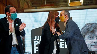 29/01/2021.-Laura Borràs (c), y los exconsellers Josep Rull (i) y Jordi Turull (d) , en una imagen de archivo. EFE/Susanna Sáez