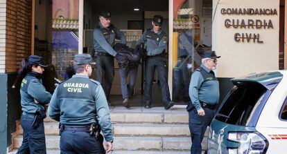 Montoya, el pasado día 19 a la salida de la Comandancia de la Guardia Civil de Huelva.