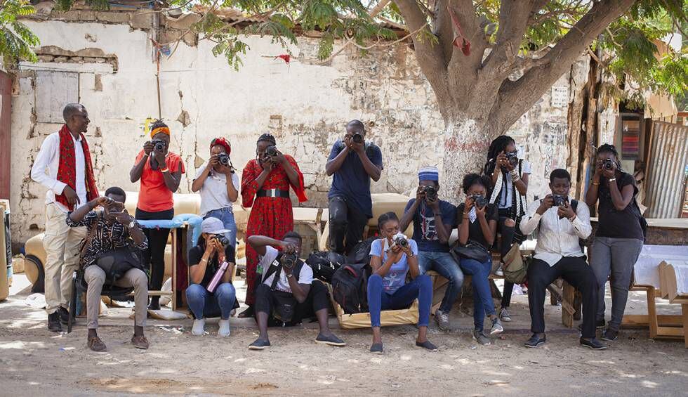 Foto del grupo participante en el taller procedentes de Senegal, Benín, Malí, Costa de Marfil y Congo-Brazaville.