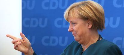 La canciller alemana, Angela Merkel, a su llegada a la reuni&oacute;n de la CDU en Berl&iacute;n.
