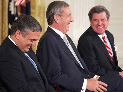 George Tenet, Tommy Franks y Paul Bremer