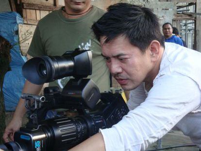 El director Brillante Mendoza durante el rodaje de &#039;Cautiva&#039;.