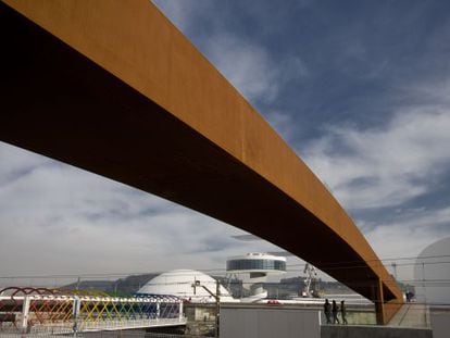 Vista del Centro Niemeyer de Avil&eacute;s.