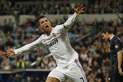 Cristiano Ronaldo celebra su segundo gol