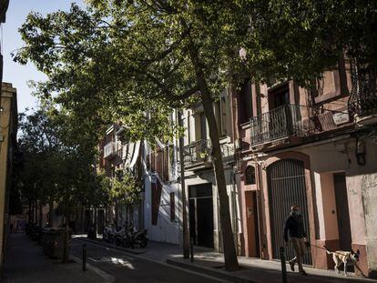 El carrer Finlànida, al districte Sants-Montjuïc.
 