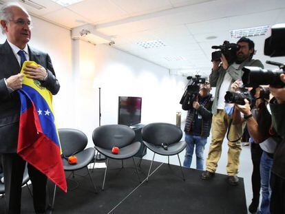 El exalcalde de Caracas, Antonio Ledezma, en una rueda de prensa en Madrid este lunes.
