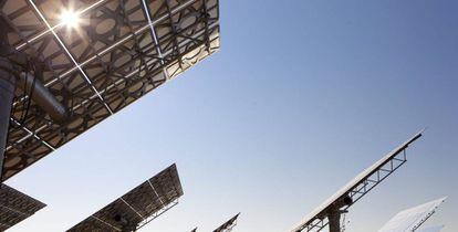 Paneles solares instalados en Sevilla. 