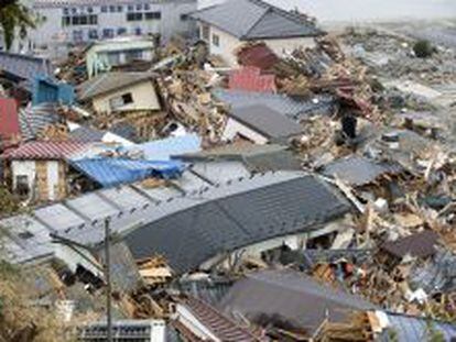 Imagen de la ciudad de Ishinomaki, en la prefectura de Miyagi, cuatro d&iacute;as despu&eacute;s del tsunami.