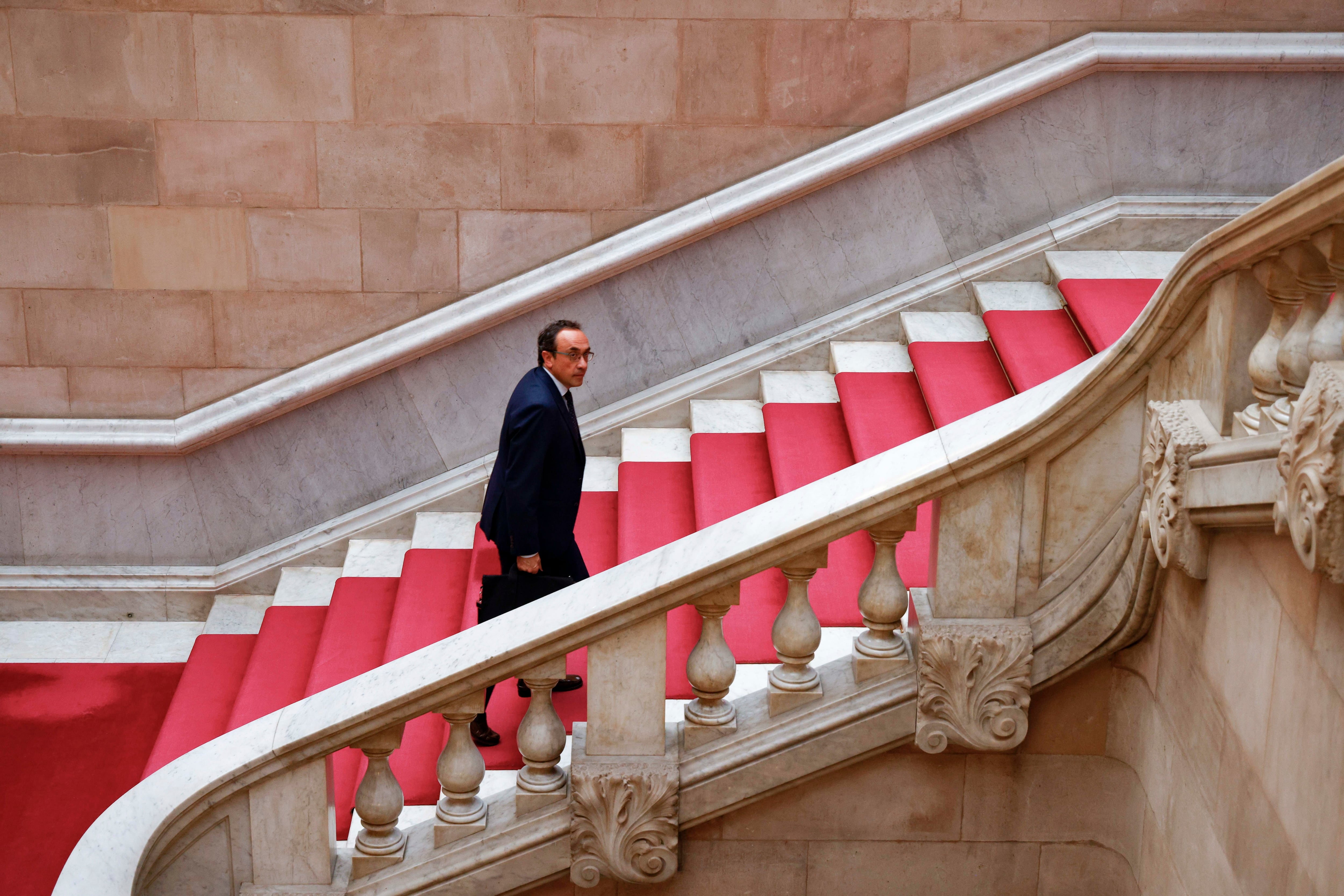 Última hora de la actualidad política, en directo | El Constitucional admite a trámite el recurso contra el voto delegado de Puigdemont, pero rechaza suspenderlo