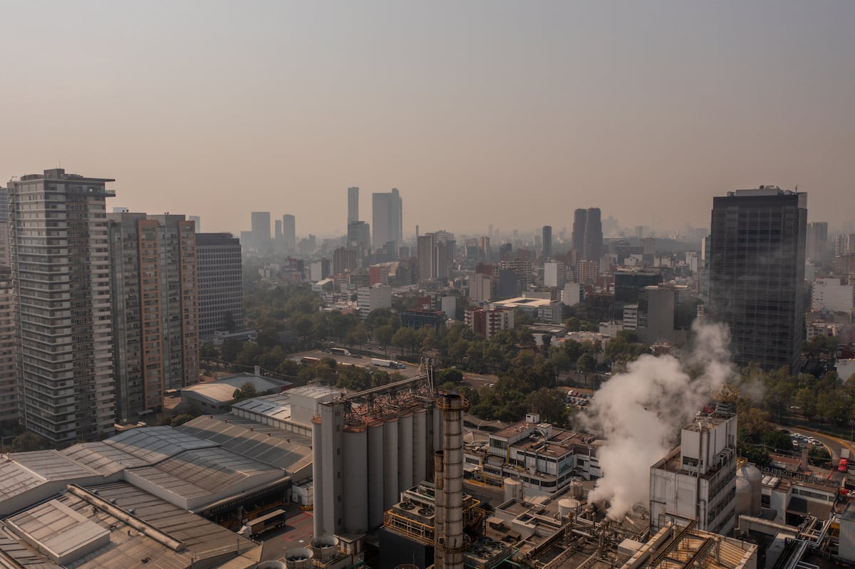 Partículas contaminantes asfixian el aire en el Valle de México