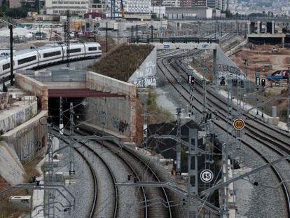 El nudo ferroviario en la Sagrera es una de las obras pendientes.